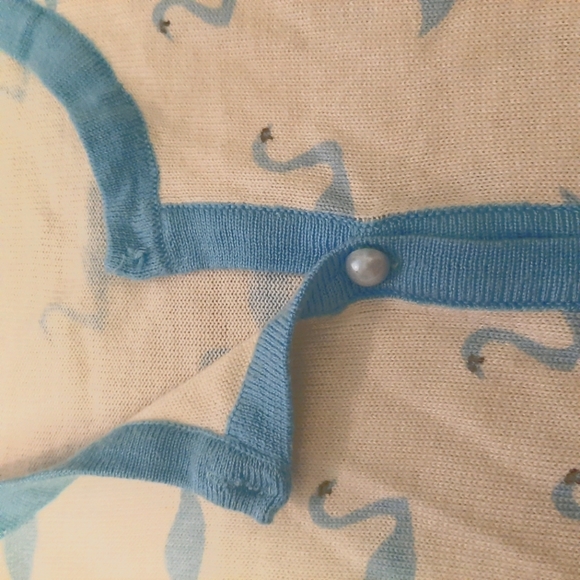 Pearled-button 3/4-sleeve Cardigan | Blue Swan Motif | NWOT - Picture 3 of 3